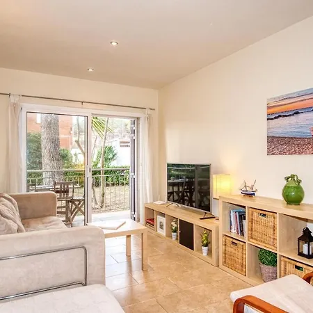 Apartman With Pool And Tennis